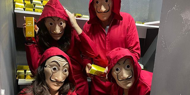 The ultimate casino heist escape room experience in mauritius (4)